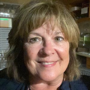 Meet your Posher, Violet